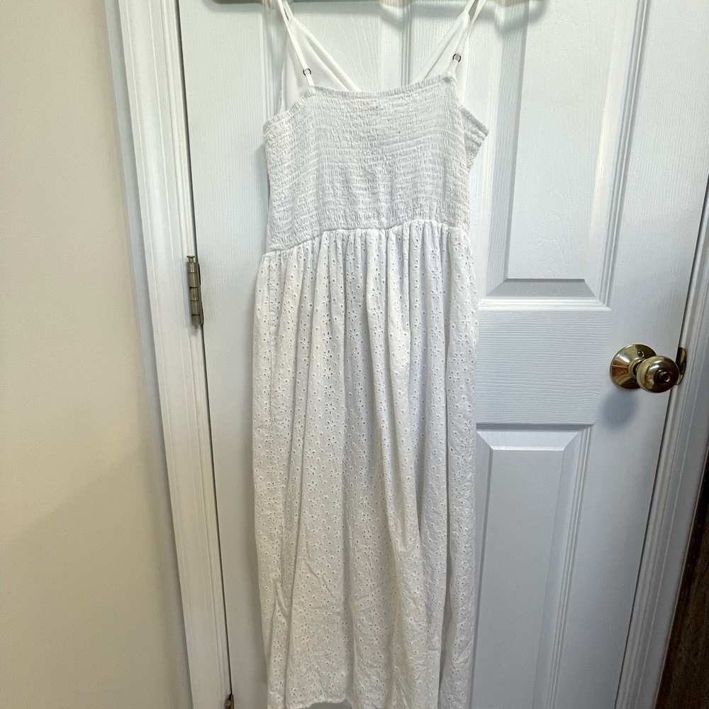 White flower dress